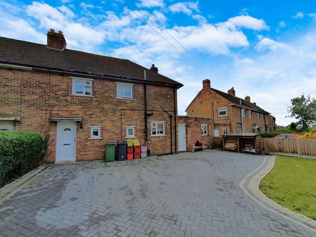 Northfield Drive, Coalville 3 bed semidetached house £175,000