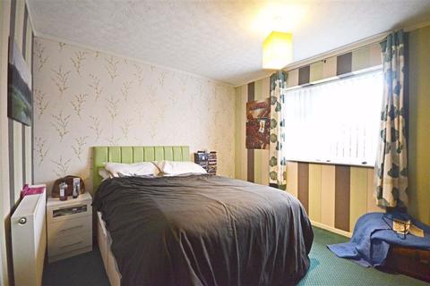 8 Elm Drive, Brockworth, Gloucester, GL3 4DH