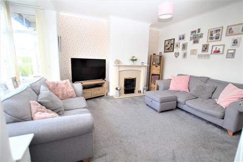 10 Plumpton Walk, Bradford, BD2 1PB