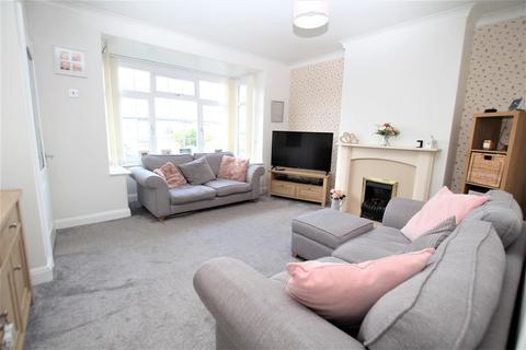 10 Plumpton Walk, Bradford, BD2 1PB