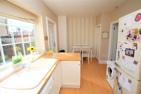 10 Plumpton Walk, Bradford, BD2 1PB