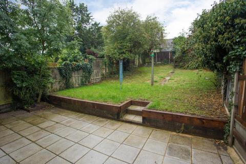 61 Tenterden Drive, Canterbury, CT2 7BH