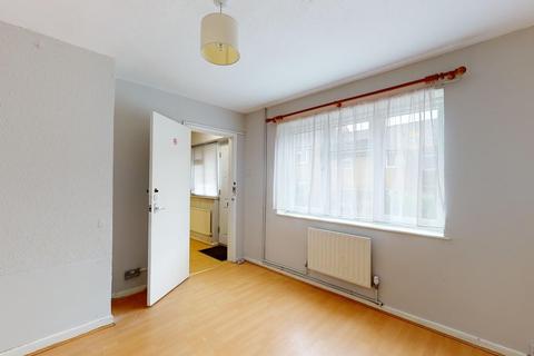 61 Tenterden Drive, Canterbury, CT2 7BH