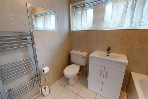61 Tenterden Drive, Canterbury, CT2 7BH