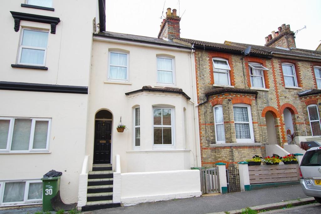 Bradstone Road, Folkestone 3 bed terraced house £250,000