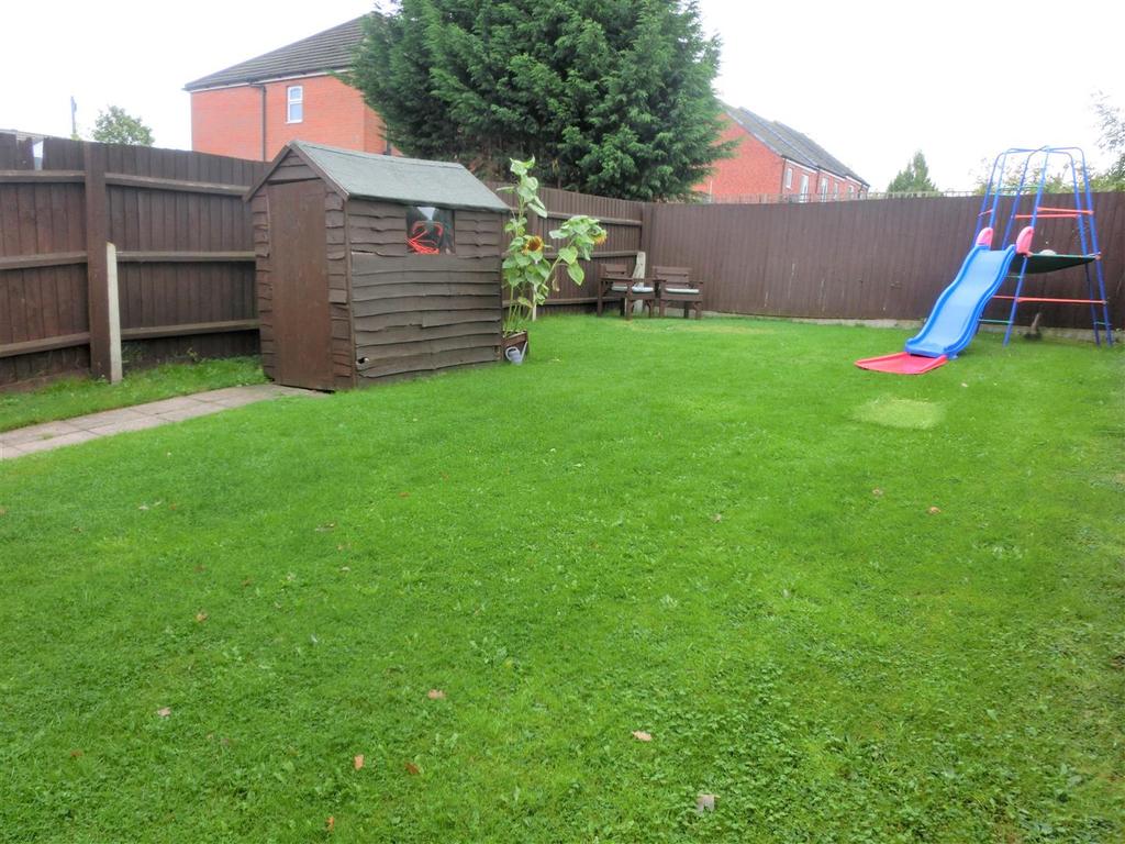 The Radleys, Sheldon, Birmingham 2 bed townhouse £82,500