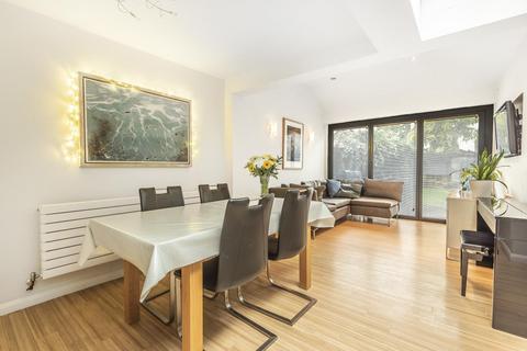 163 Elm Road, Kingston Upon Thames, KT2 6HY