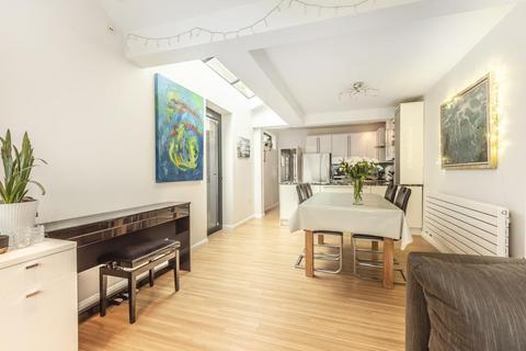 163 Elm Road, Kingston Upon Thames, KT2 6HY