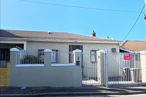 5 bedroom house, Cape Town, Observatory