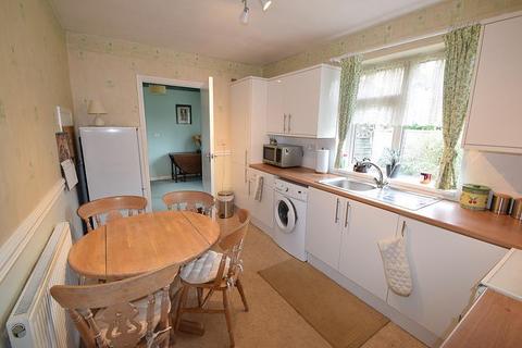 1 Surly Hall Walk, Windsor, SL4 5LY