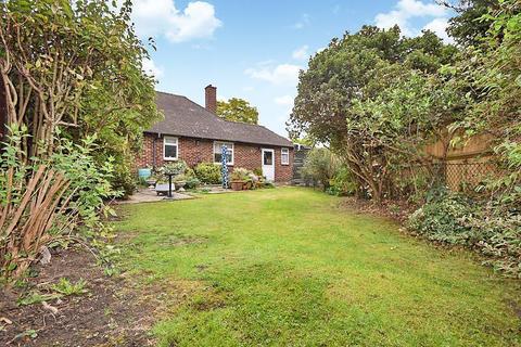1 Surly Hall Walk, Windsor, SL4 5LY