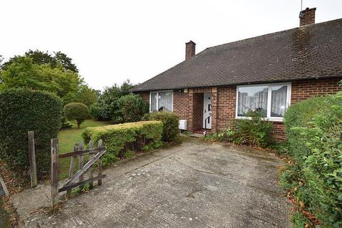 1 Surly Hall Walk, Windsor, SL4 5LY