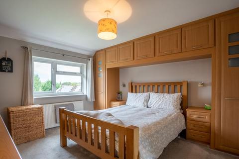 35 Broadley Green, Windlesham, GU20 6AJ