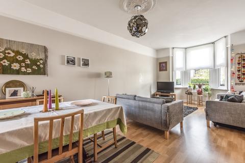 8 Old Road, London, SE13 5TA