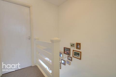 2 Benham Walk, Basildon, SS13 1NU