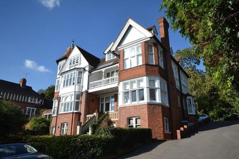 6, Warrenside The Warren, Caversham, Reading, RG4 7TQ