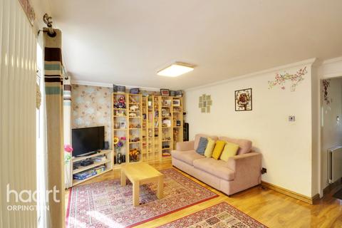 41 Berrylands, Orpington, BR6 9TF