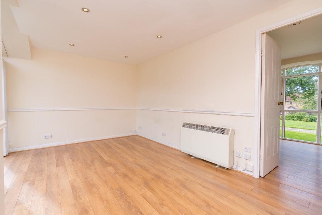 Upper Craigour, Little France, Edinburgh, EH17 2 bed cottage £725 pcm (£167 pw)