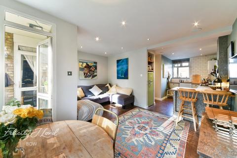 Flat 16, Mark House Sewardstone Road, London, E2 9QA