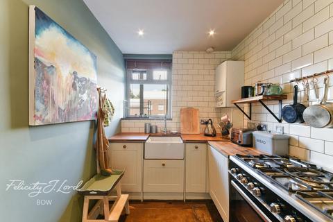 Flat 16, Mark House Sewardstone Road, London, E2 9QA
