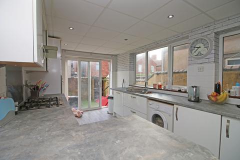 25 Burns Road, Fleetwood, FY7 6RG