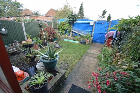 4 Sutton Place, Slough, SL3 8AA