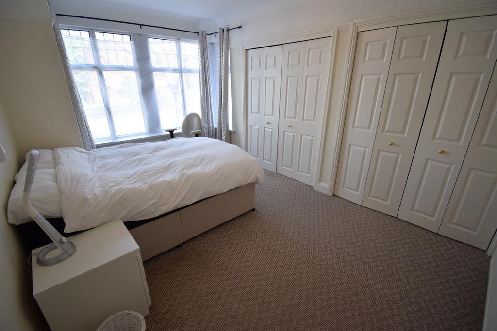 Bed2