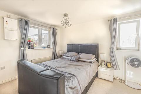 69 Blackburn Way, Hounslow, TW4 5AH