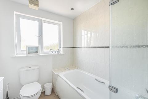 69 Blackburn Way, Hounslow, TW4 5AH