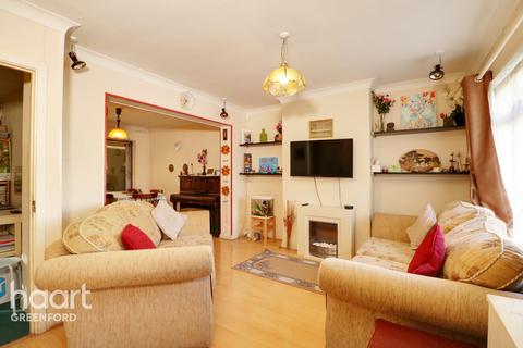 55 Greenway Gardens, Greenford, UB6 9TX