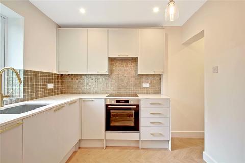 161 The Vale, London, N14 6BA