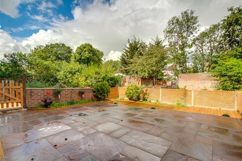 161 The Vale, London, N14 6BA