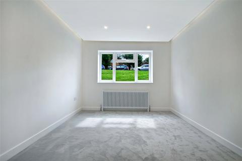 161 The Vale, London, N14 6BA