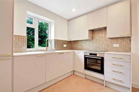 161 The Vale, London, N14 6BA