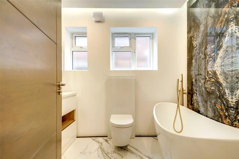 161 The Vale, London, N14 6BA