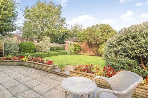 33 Brett Drive, Bromham, Bedford, MK43 8RE