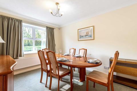33 Brett Drive, Bromham, Bedford, MK43 8RE