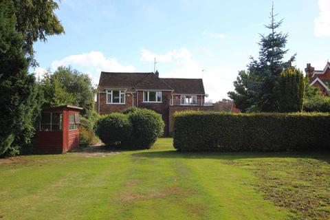 Summerfield River Road, Caversham, Reading, RG4 7EH