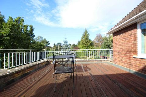 Summerfield River Road, Caversham, Reading, RG4 7EH