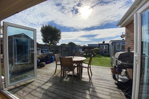 9 Harold Close, Pevensey Bay, Pevensey, BN24 6SL