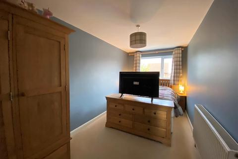 27 Vaisey Field, Whitminster, Gloucester, GL2 7PT