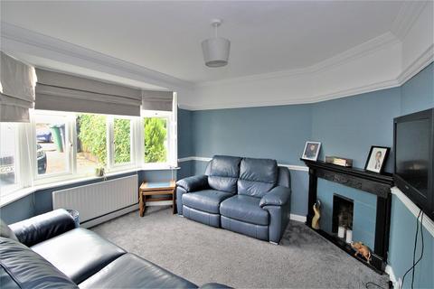 118 Prince Albert Square, Redhill, RH1 5AP
