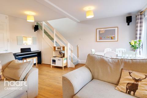 57 Cliveden Close, Cambridge, CB4 3LX