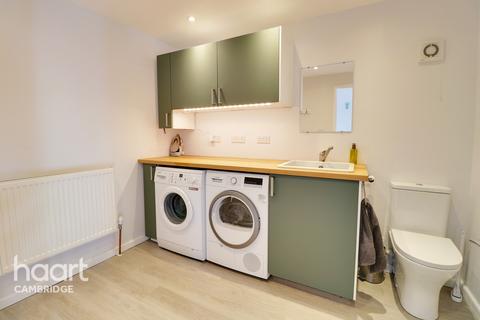 57 Cliveden Close, Cambridge, CB4 3LX