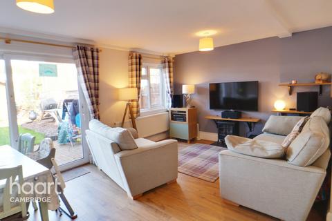 57 Cliveden Close, Cambridge, CB4 3LX