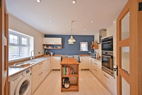 The Corner Bower Road, Mersham, Ashford, TN25 6NJ