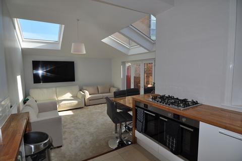 7 bedroom terraced house to rent - Heaton Park Road NE6