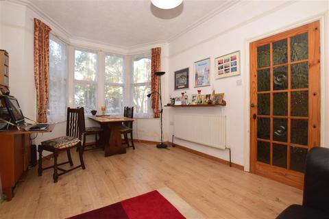 72 Approach Road, Margate, CT9 2AS