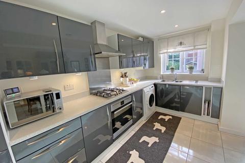 12 Bellamy Way, Crowmarsh Gifford, Wallingford, OX10 8FN