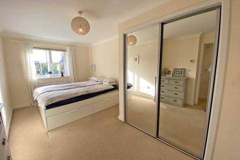 12 Bellamy Way, Crowmarsh Gifford, Wallingford, OX10 8FN